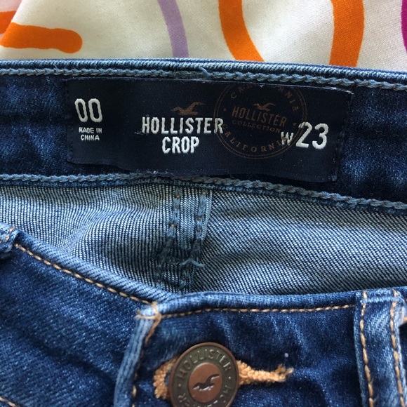 Hollister Super Skinny Jeans - Picture 3 of 3